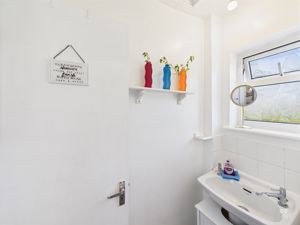 bathroom sink - click for photo gallery